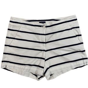 Náutica blue/ white Shorts Size 14